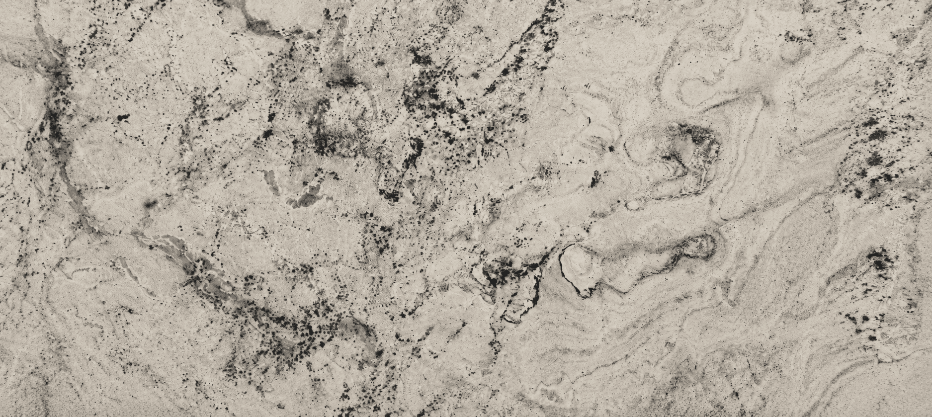 Bianco Romano — manchas oscuras irregulares